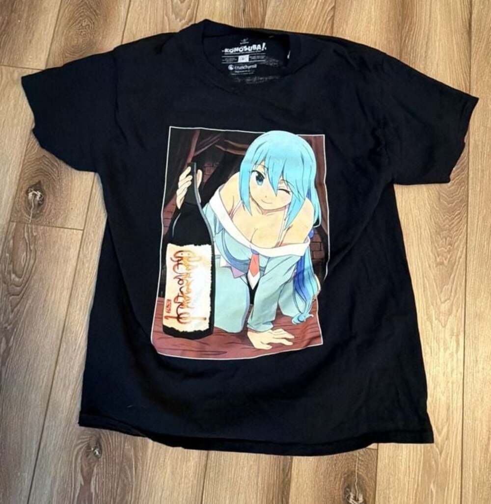 LARGE Konosuba T-Shirt Crunchyroll CR Loves Konosuba Aqua & Sake LARGE IN HAND